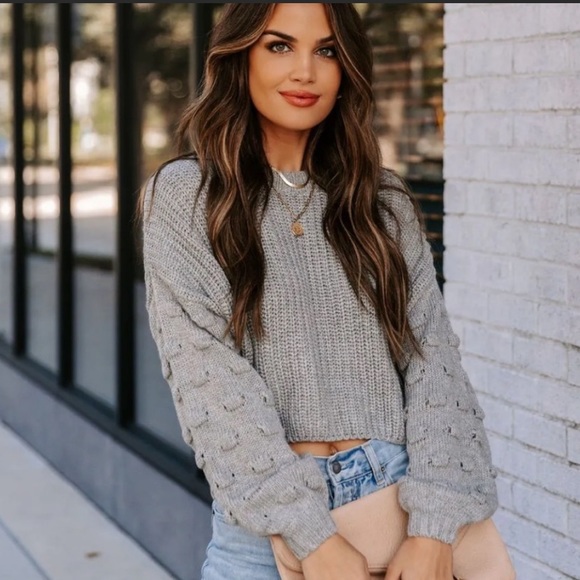 NWOT Cropped Sweater - Picture 5 of 9